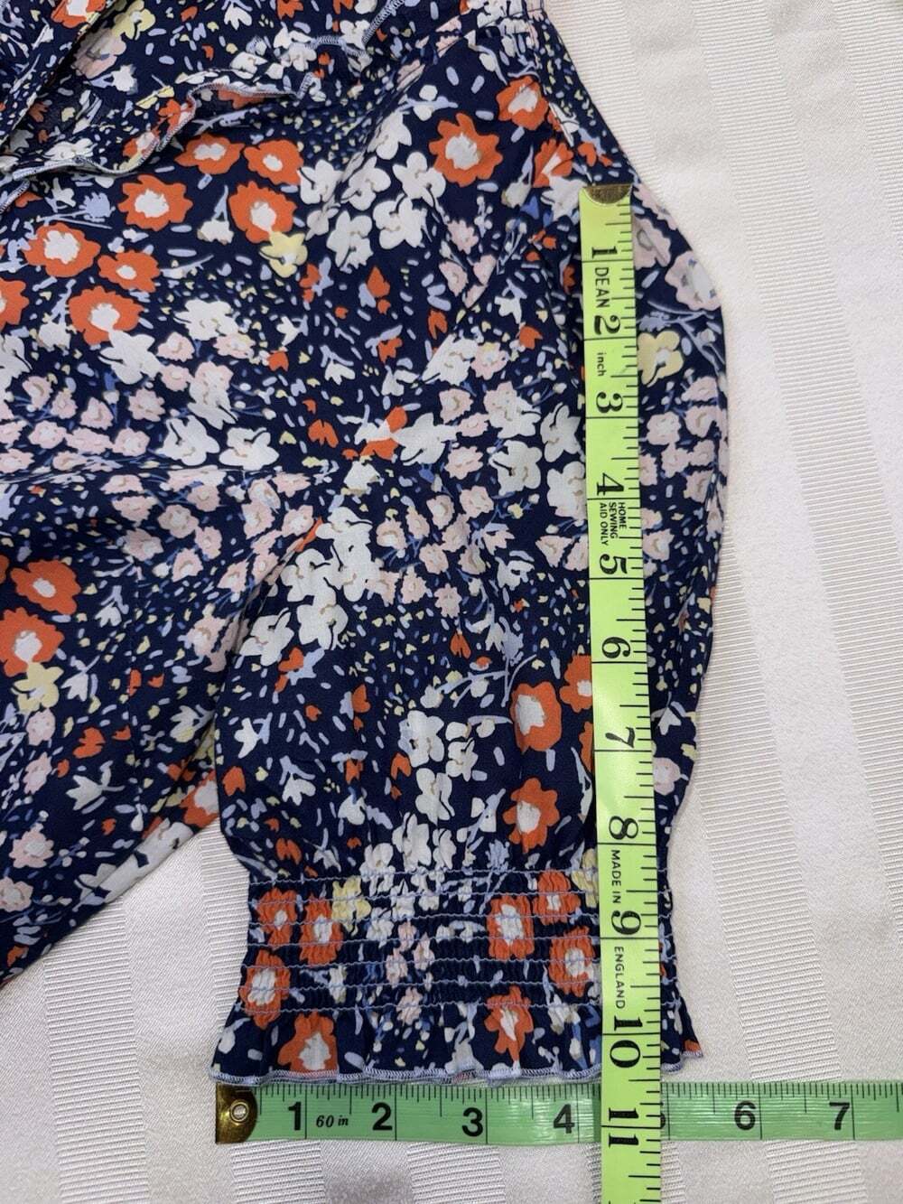 Talbots Petites Ruffle Trim Top Size SP Navy Floral Print Smocked Half Sleeves - Picture 8 of 11